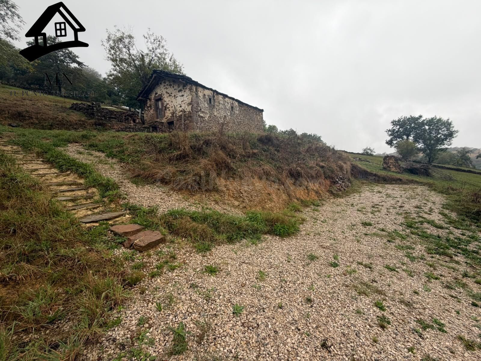 Refugio pasiego independiente en Selaya - foto 5