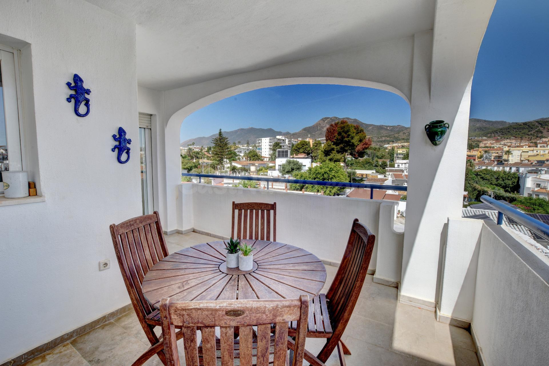 Espacioso Apartamento cerca de la Playa y Puertomarina - foto 2