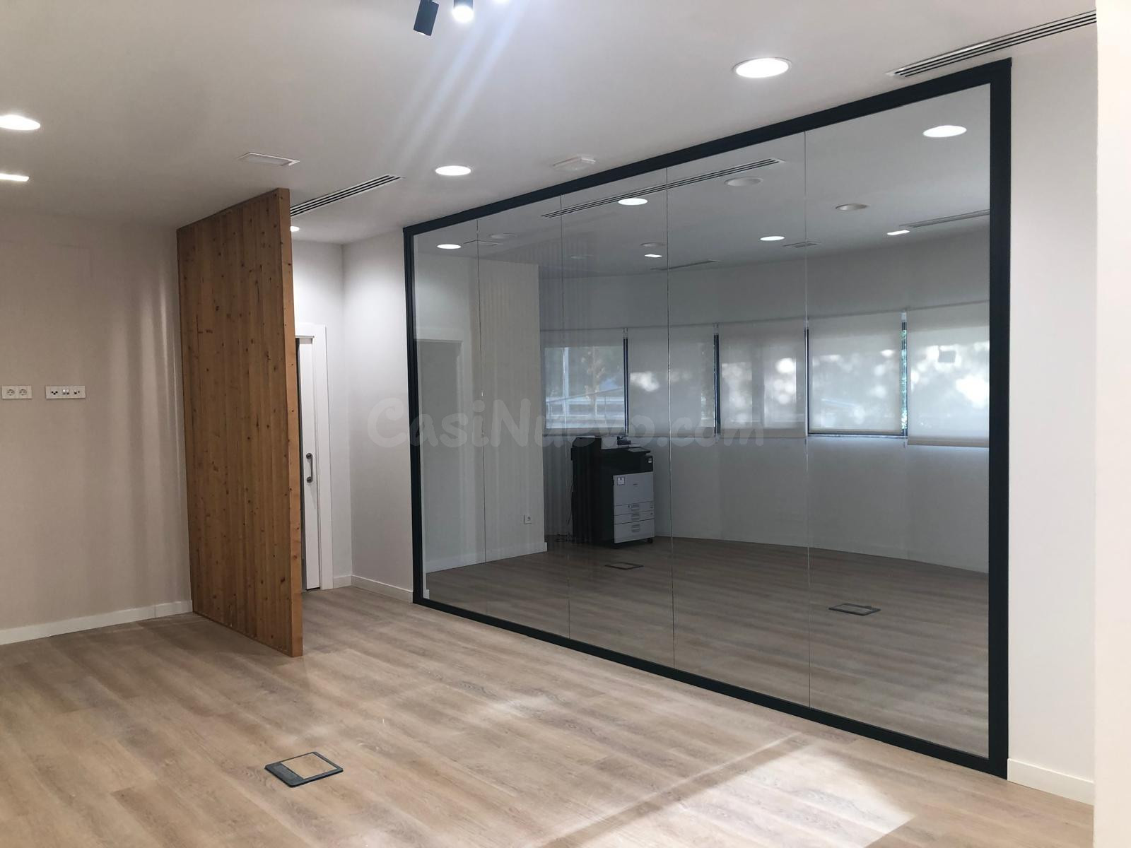 OFICINA COMERCIAL DISPONIBLE EN LOS BERMEJALES - foto 2