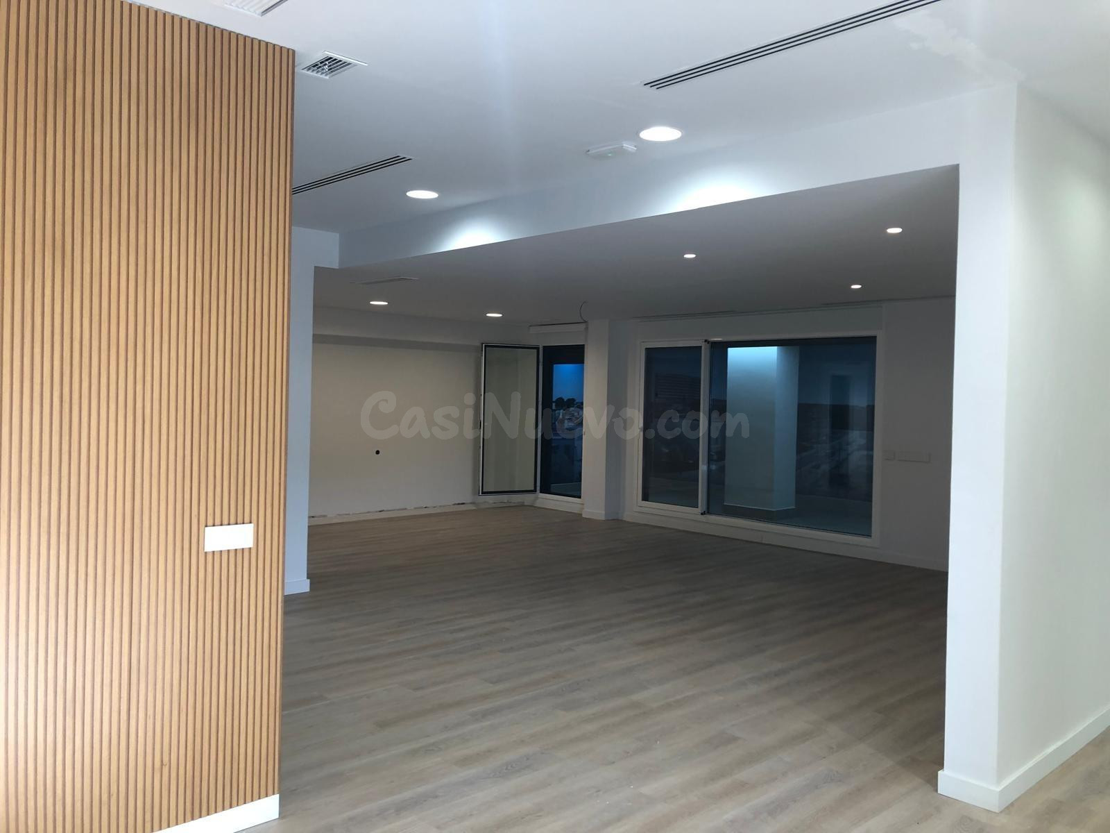 OFICINA COMERCIAL DISPONIBLE EN LOS BERMEJALES - foto 4