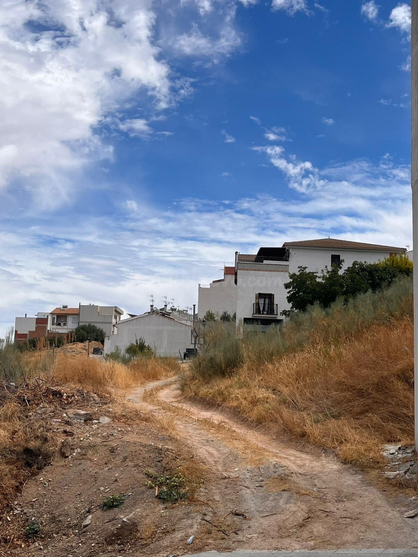 Terreno en Avda. Gregorio Fernández. Deifontes - foto 4