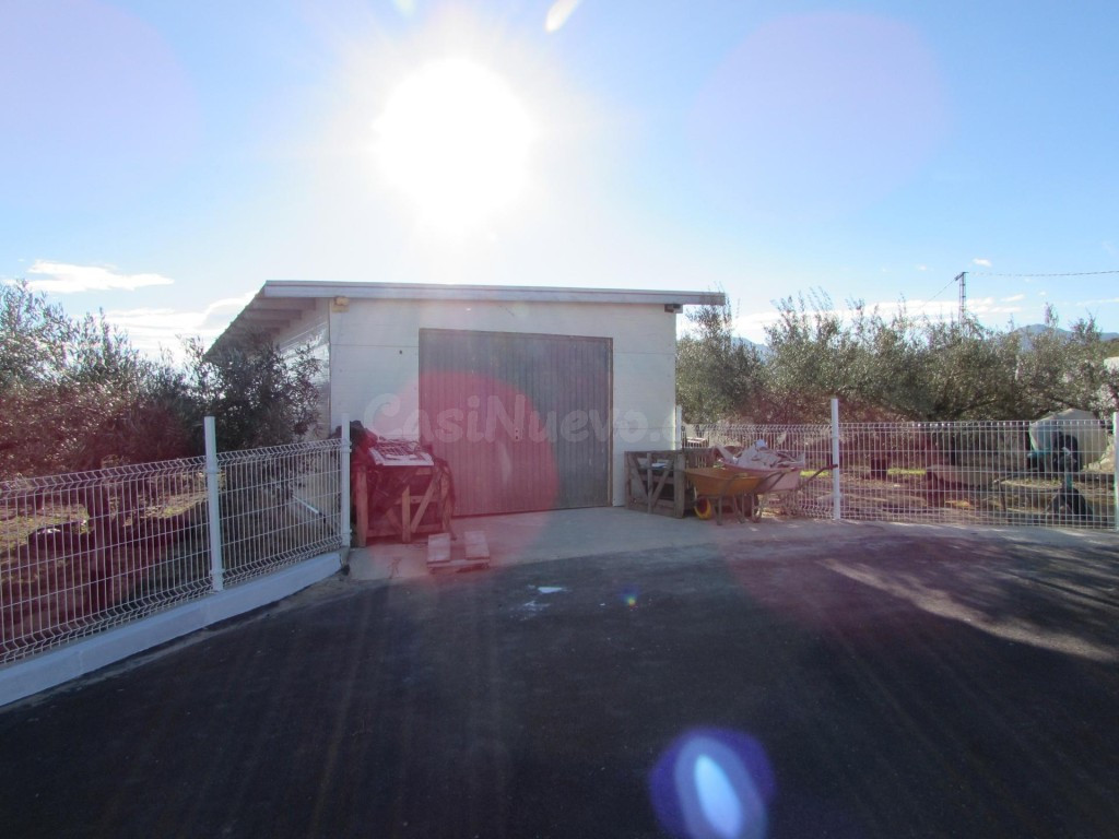 Excepcional, finca con dos viviendas autosuficientes - foto 4