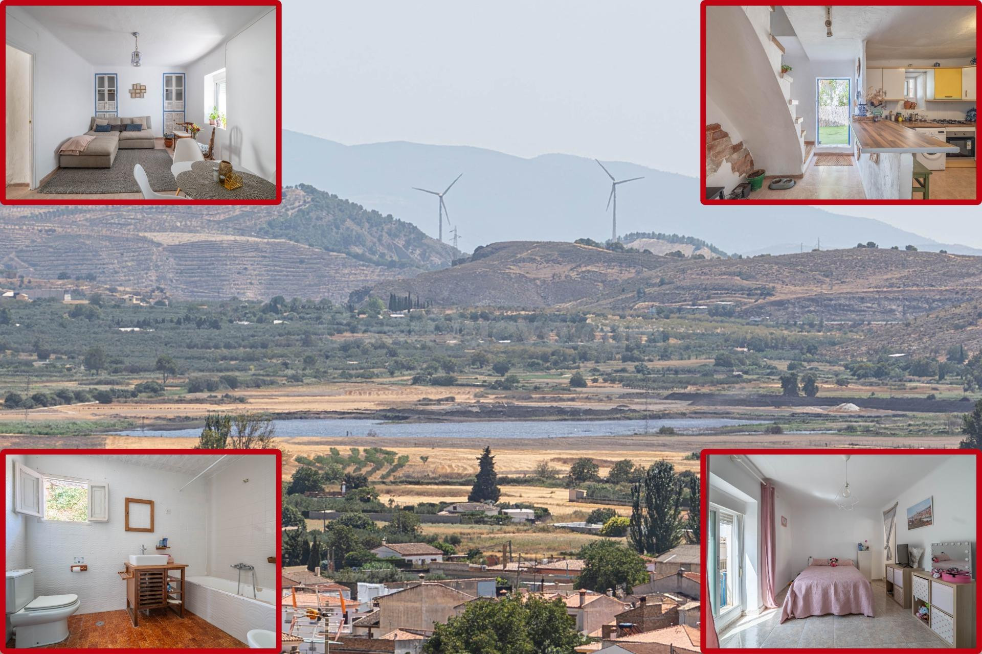 CASITA CON ENCANTO EN PADUL