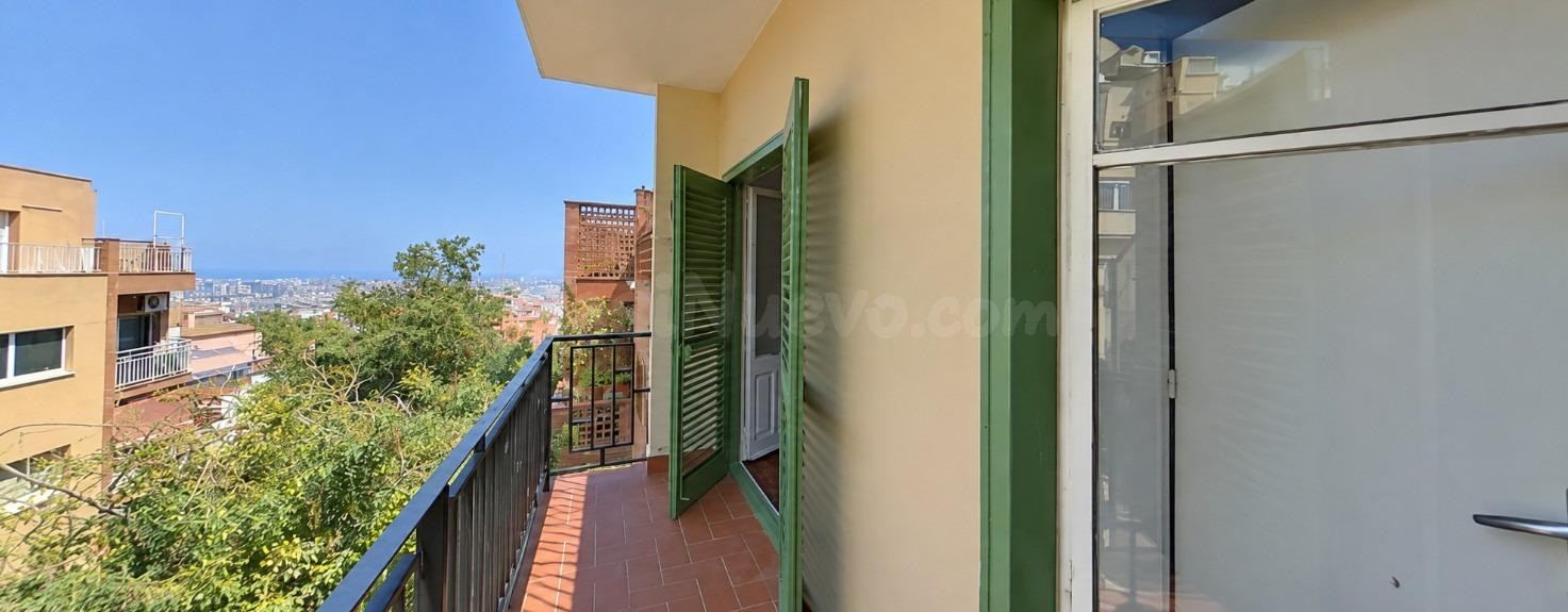 Piso en venta en Calle de Gènova El Guinardó, Barcelona - foto 2