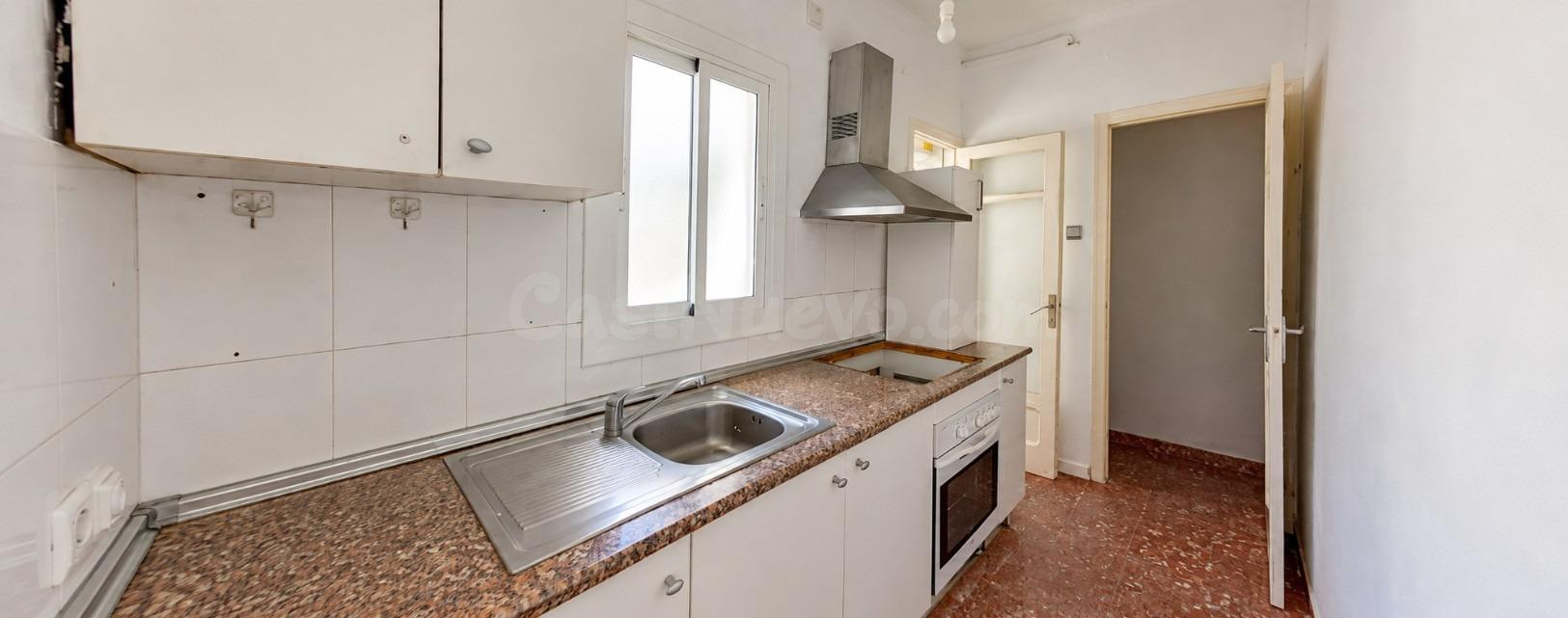 Piso en venta en Calle de Gènova El Guinardó, Barcelona - foto 4