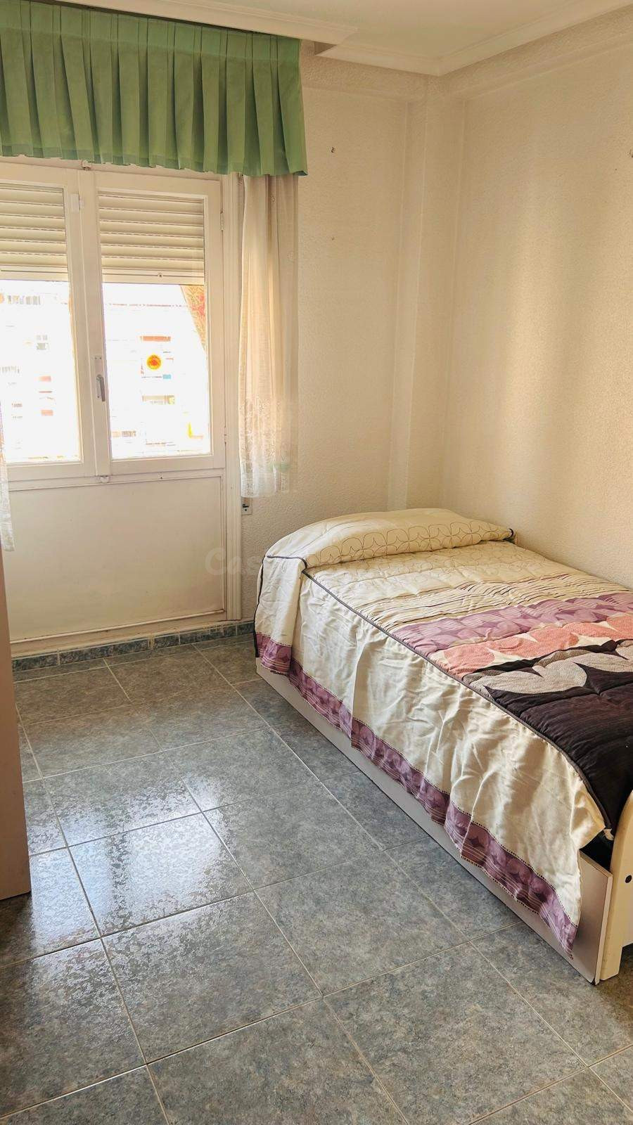 Exclusivo Piso en Benalúa, Alicante - Ideal para Familias - foto 5