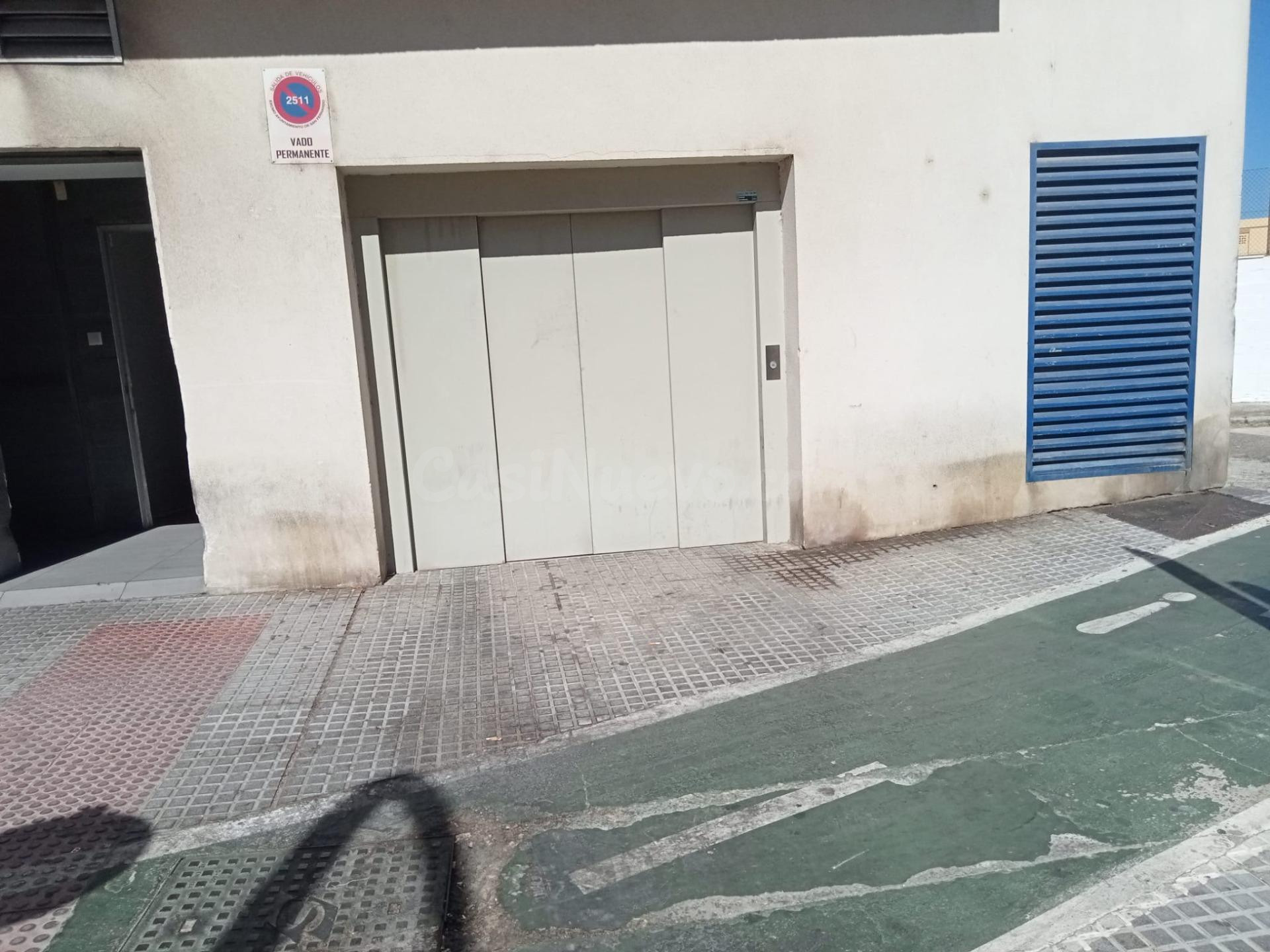 VENTA DE PLAZA DE GARAJE EN PONCE DE LEON, SAN FERNANDO