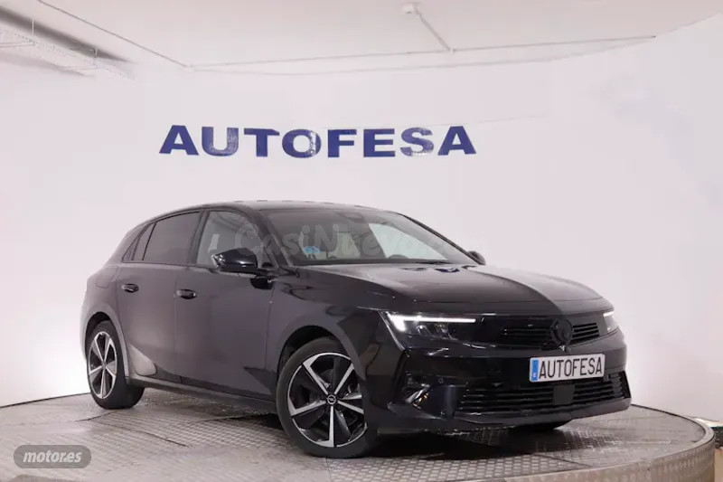 Opel Astra - foto 3