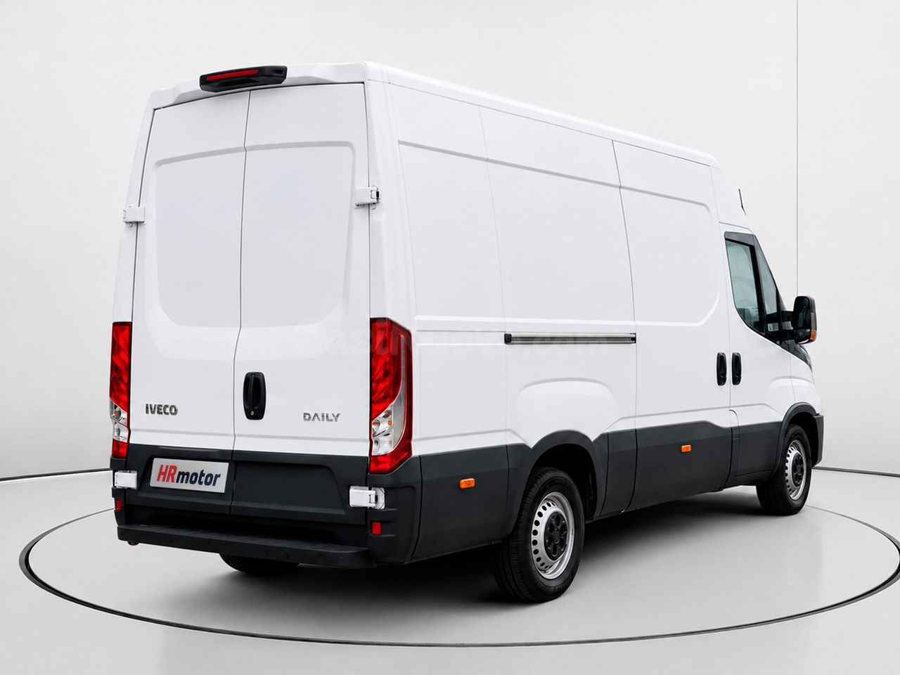 Iveco Daily Furgon 35S 14 V 3520L/H3 100 kW (136 CV) - foto 3