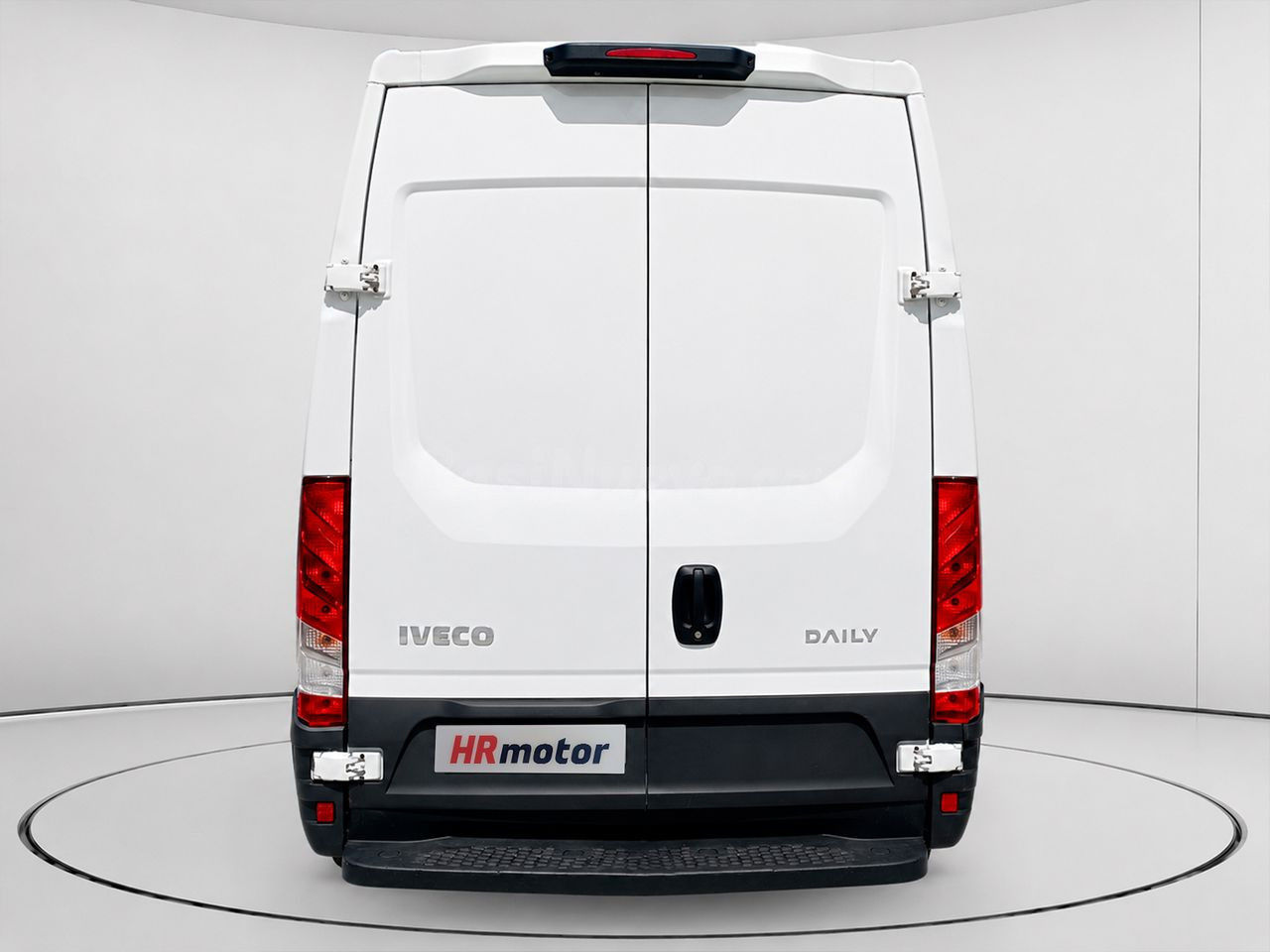 Iveco Daily Furgon 35S 14 V 3520L/H3 100 kW (136 CV) - foto 4