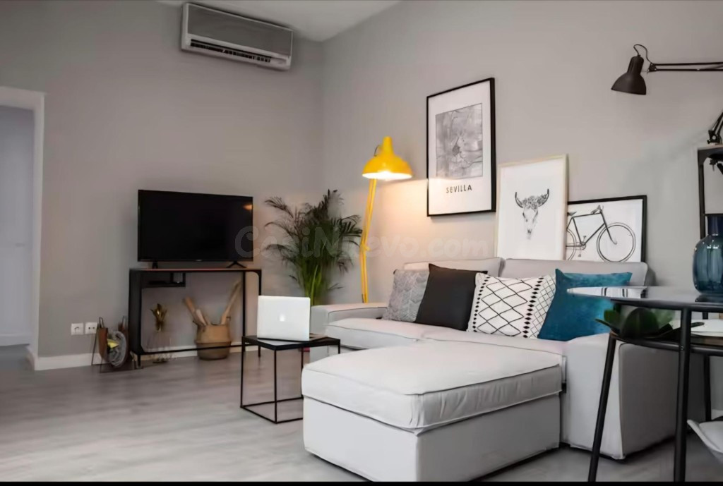 Apartamento en pleno Barrio Santa Cruz con Licencia Turística