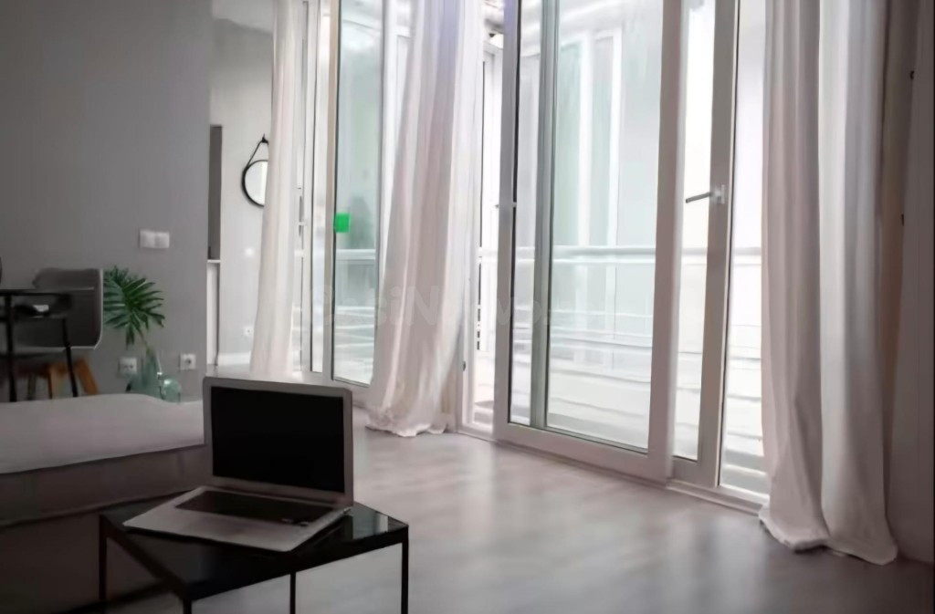 Apartamento en pleno Barrio Santa Cruz con Licencia Turístic - foto 3