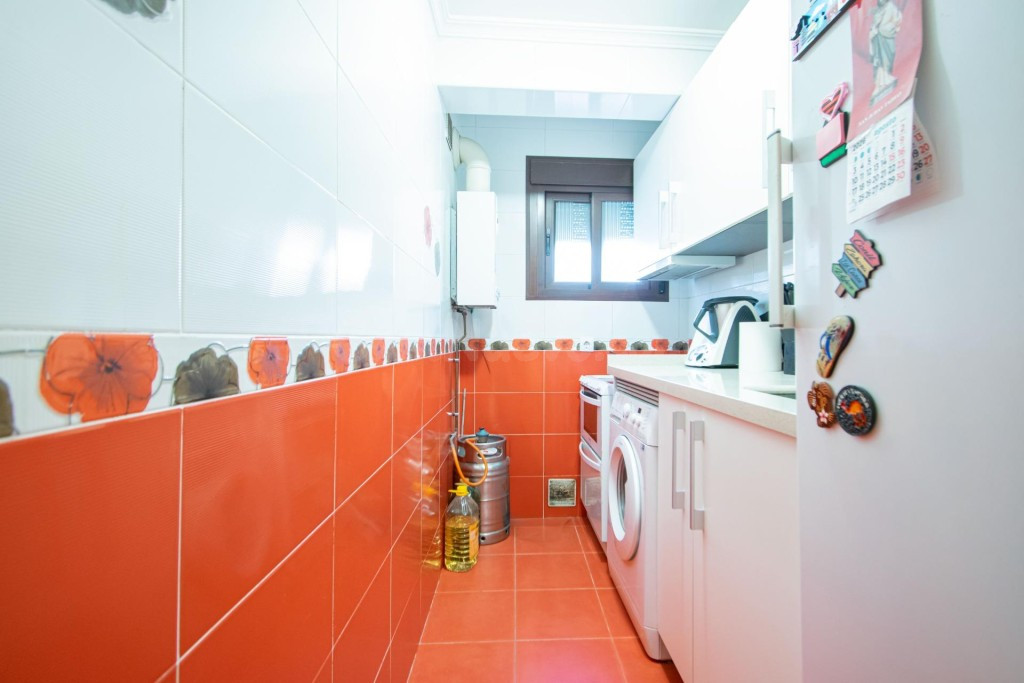 ¡Oportunidad en San Pablo! Piso en venta en calle Farruca - foto 4