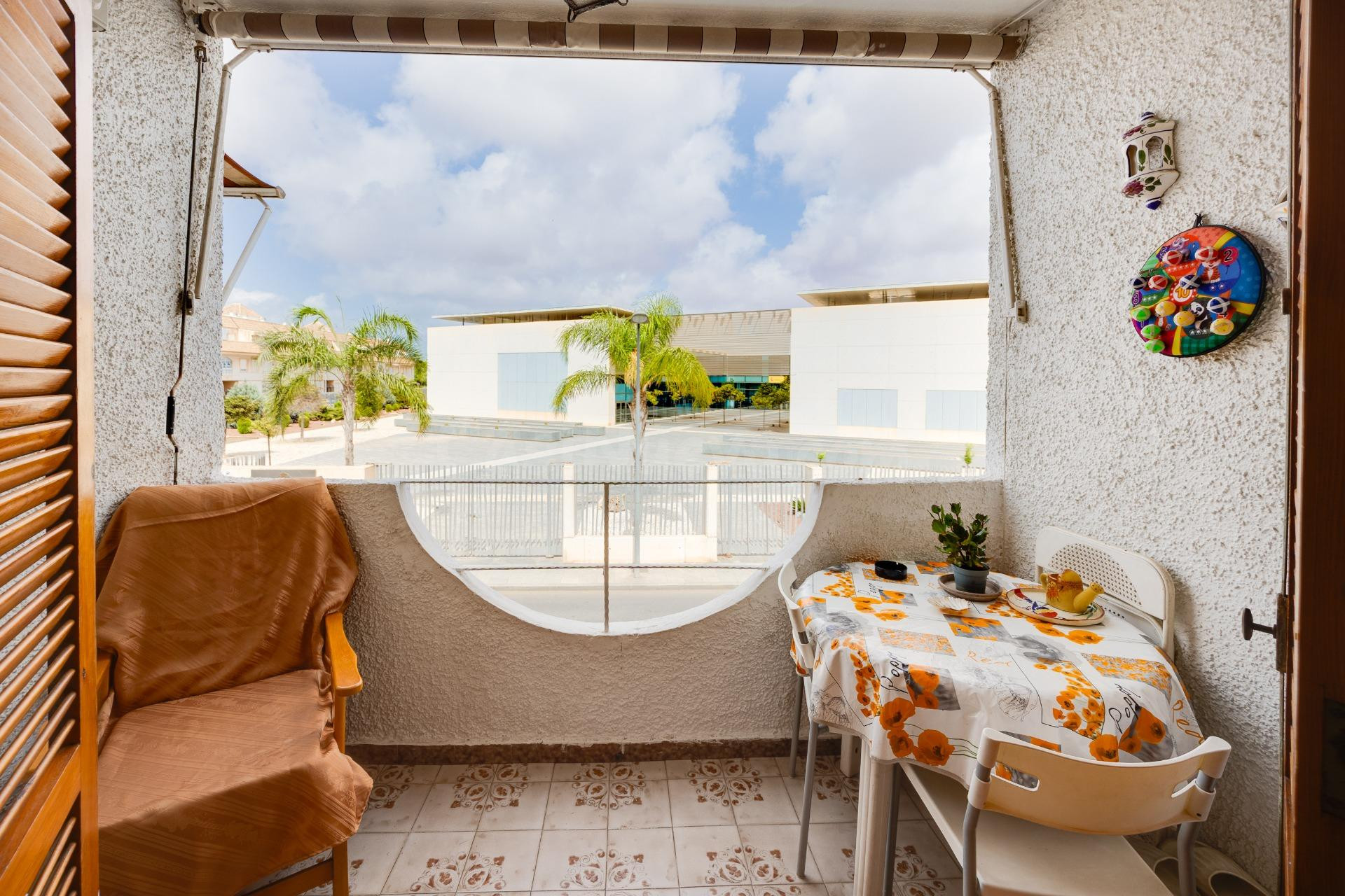 Bungalow de 3 dormitorios a 250 metros del mar en Playa del  - foto 2
