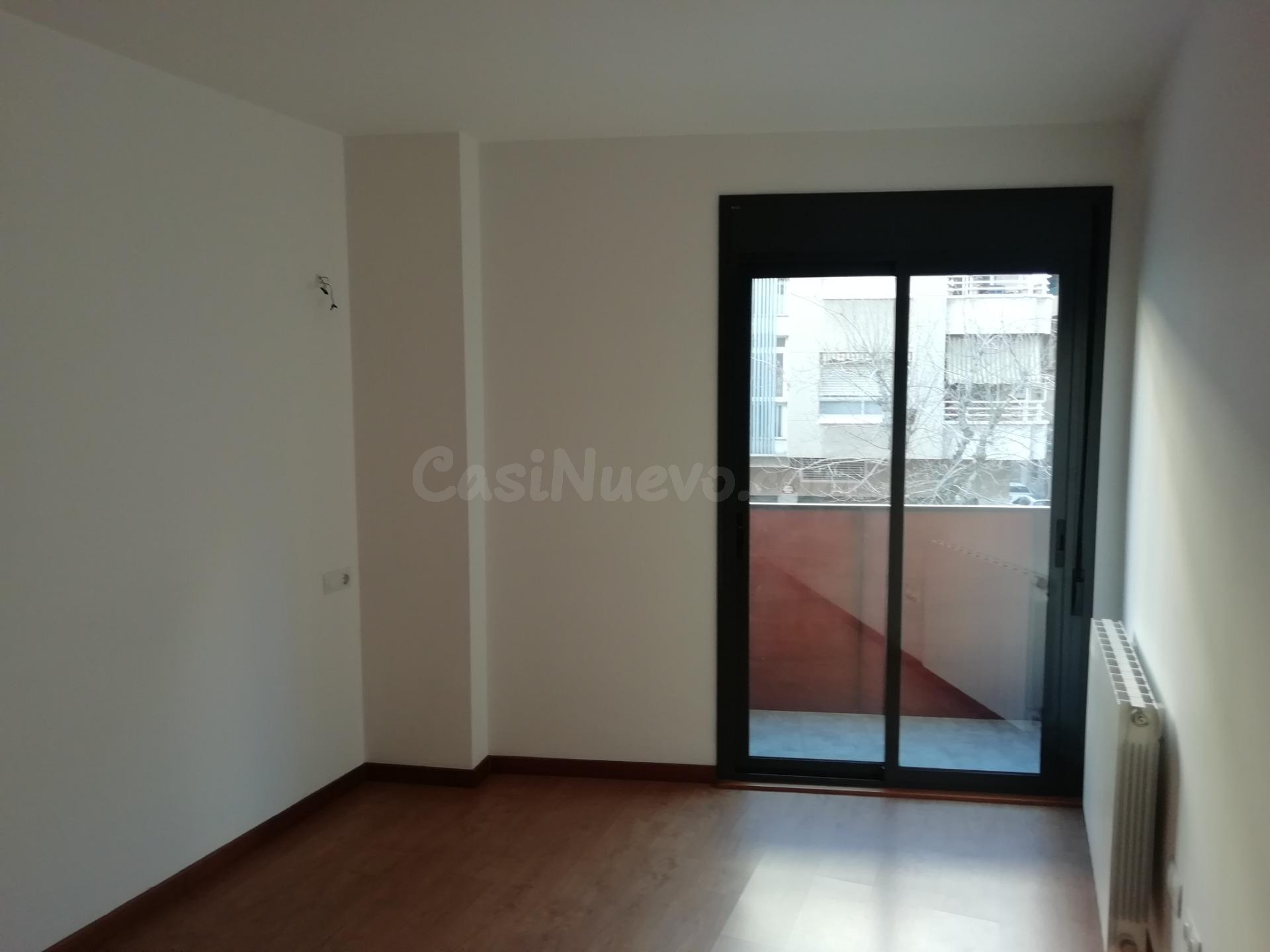 PISO ESQUINERO DE 2 habitaciones, MUY LUMINOSO Y CON 4 BALCO - foto 5