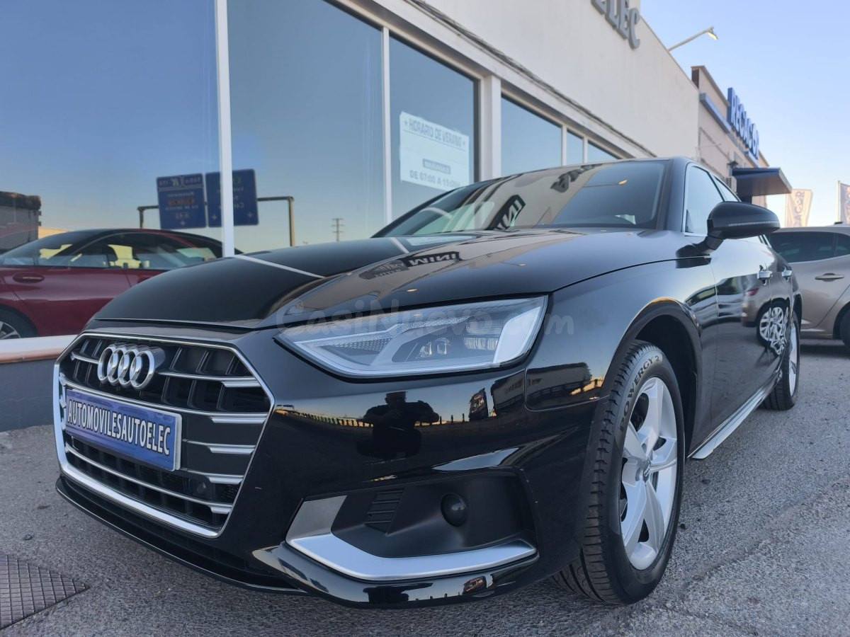 Audi A4 2.0 TDI 136 CV automática en Manzanares (2020)