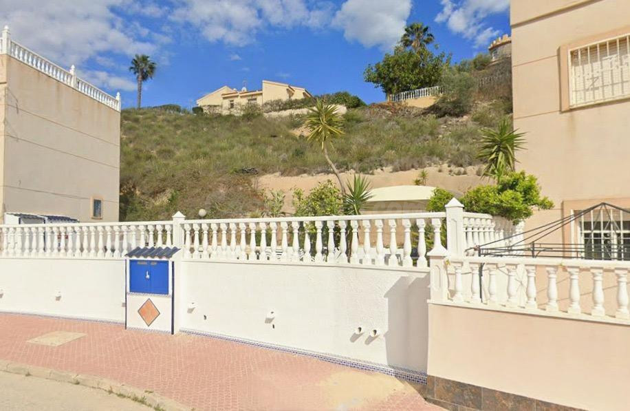 Parcela urbana de 1.008 m2 en La Marquesa, Ciudad Quesada
