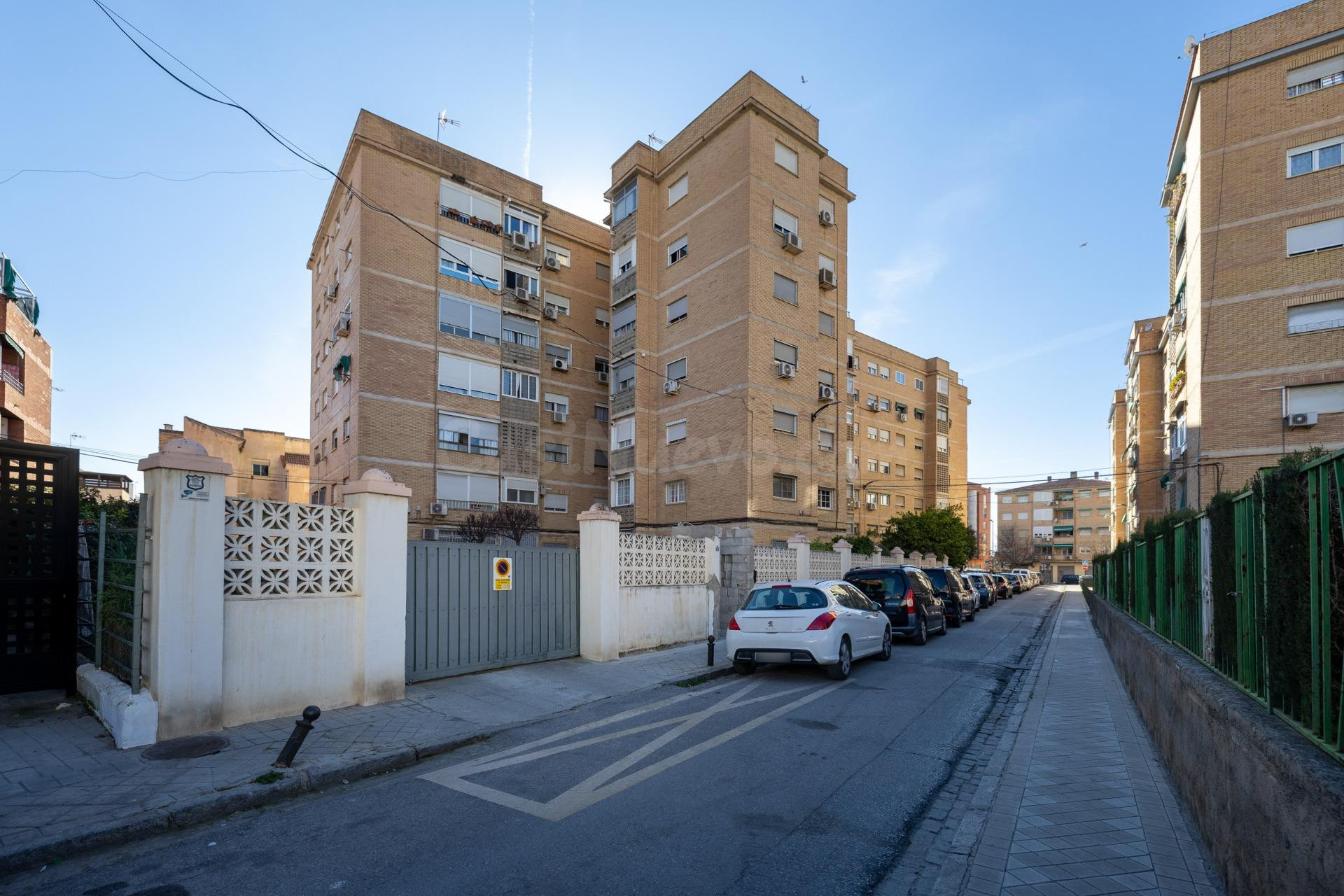 Tu próximo hogar en Calle Carmen de Icaza a 10 minutos de la - foto 2