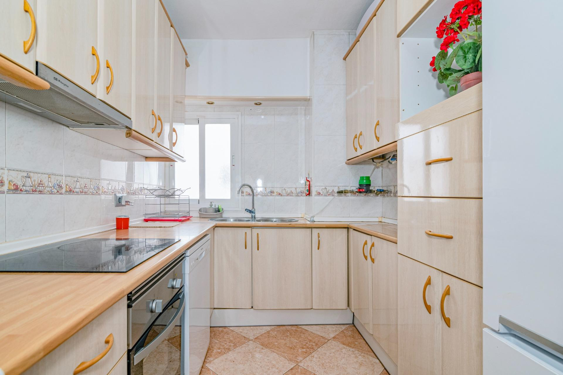 OPORTUNIDAD EN VENTA DE PISO DE 3 DORMITORIOS EN CERRILLO DE - foto 5
