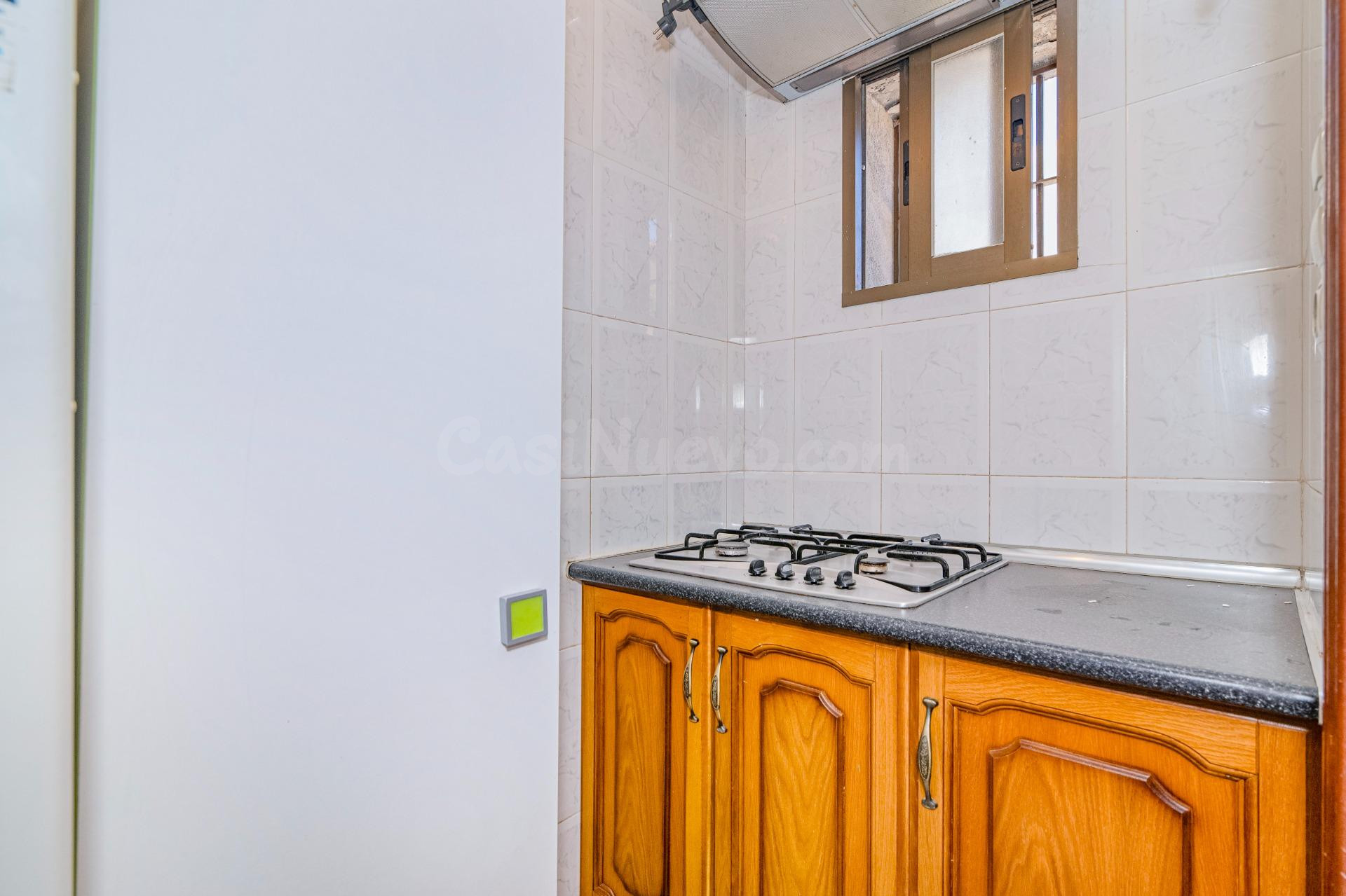 Gran casa de pueblo con terreno, en Ambroz (1260 m2 de parce - foto 5