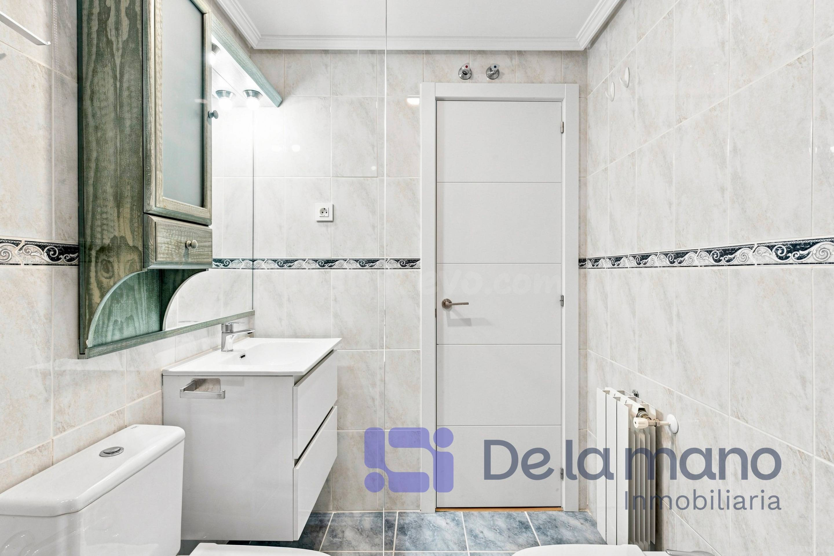 VIVIENDA REFORMADA CON GARAJE Y TRASTERO INCLUIDO. - foto 4