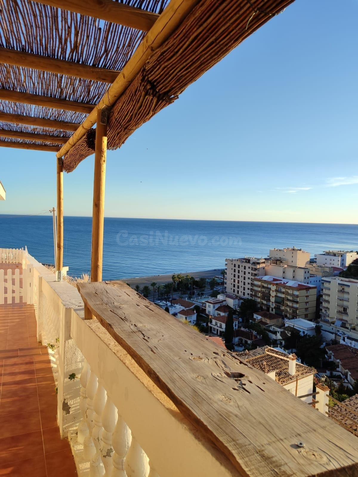 Apartamento muy tranquilo con preciosas vistas, APARCAMIENTO incluido y tardes soleadas SUROESTE