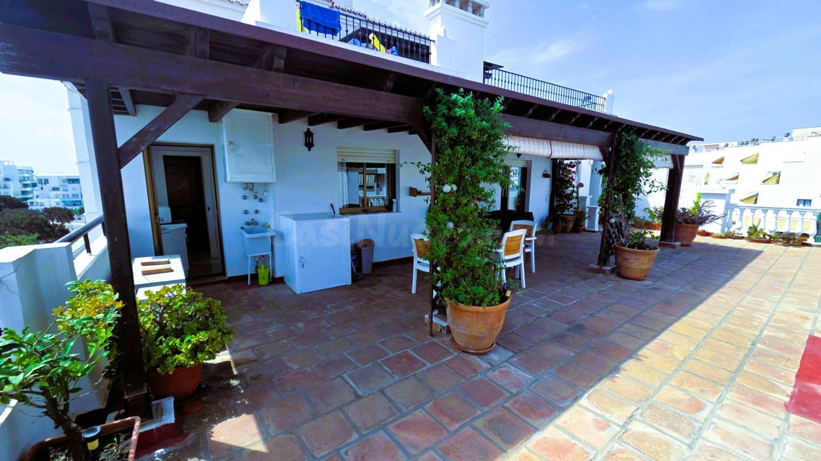 Apartamento exclusivo con una impresionante terraza privada  - foto 5