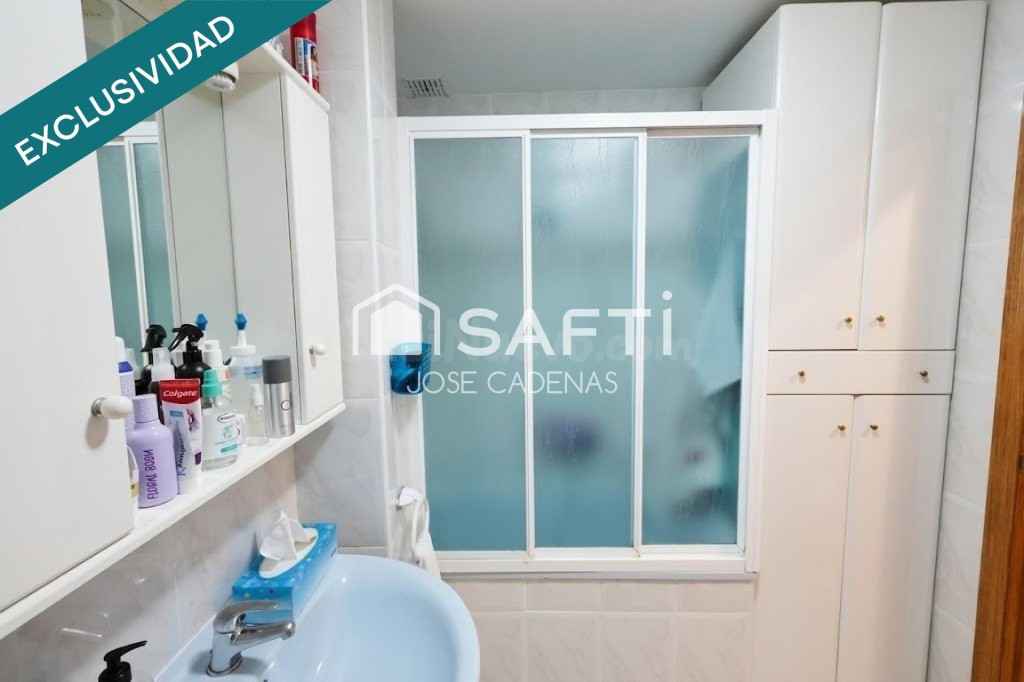 Acogedor piso de 2 habs en Fabero | Calefacción integral por - foto 4
