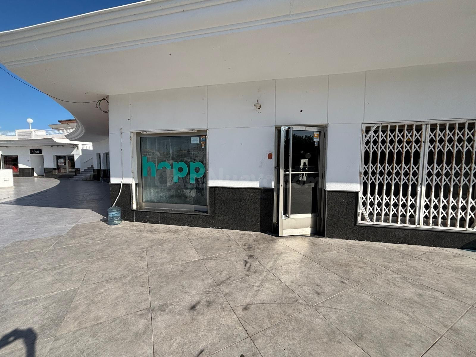 Gran Oportunidad de Inversión: Local Comercial en Playa Flam - foto 2