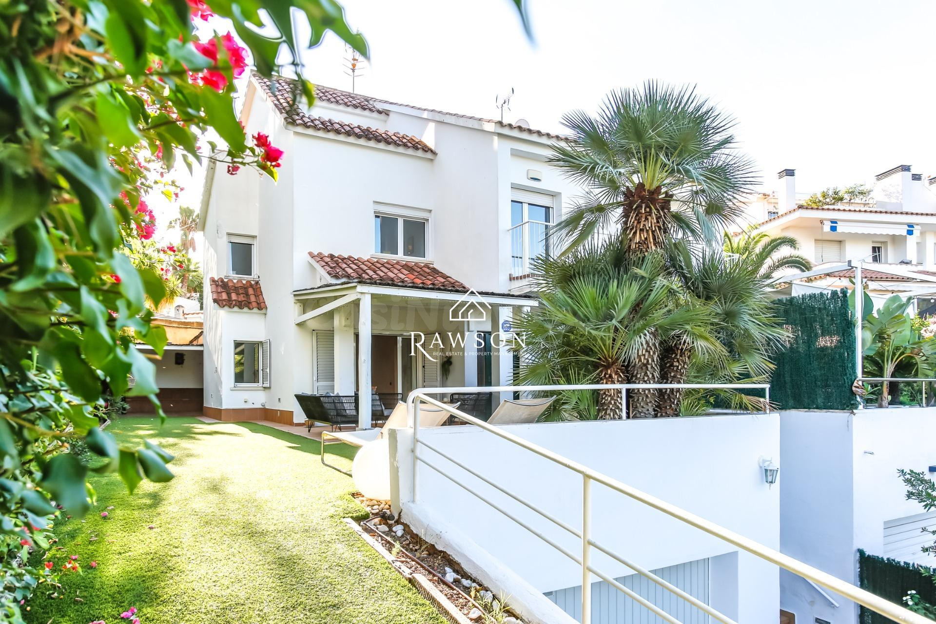 Casa adosada a la venta en Vallpineda Sant Pere de RIbes - foto 2