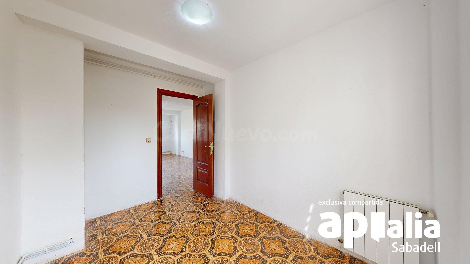 Piso en Venta en Badia del Vallés - foto 3