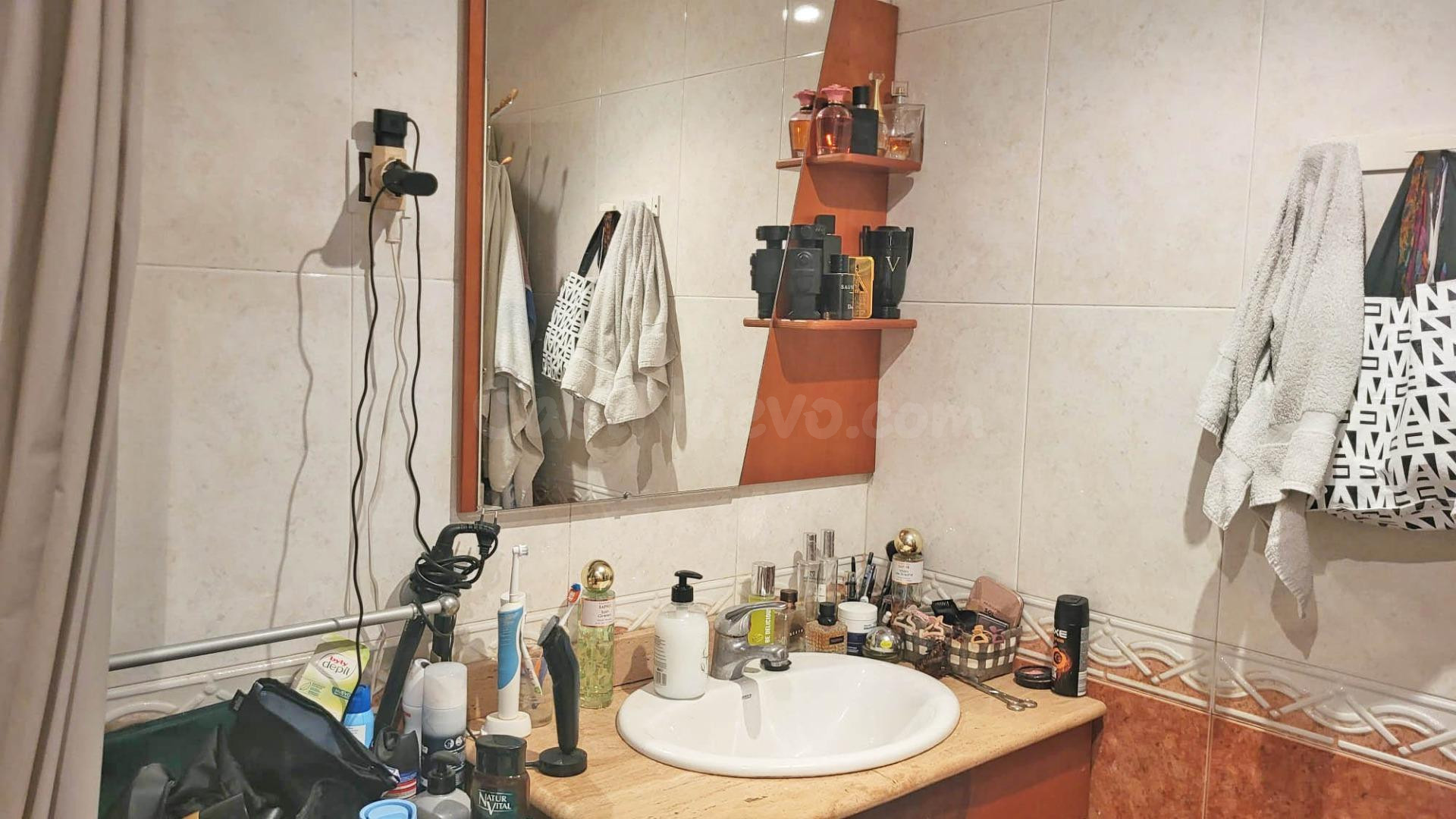 CASA DE 4,93m DE FACHADA PARA ACTUALIZAR A TU GUSTO - foto 5