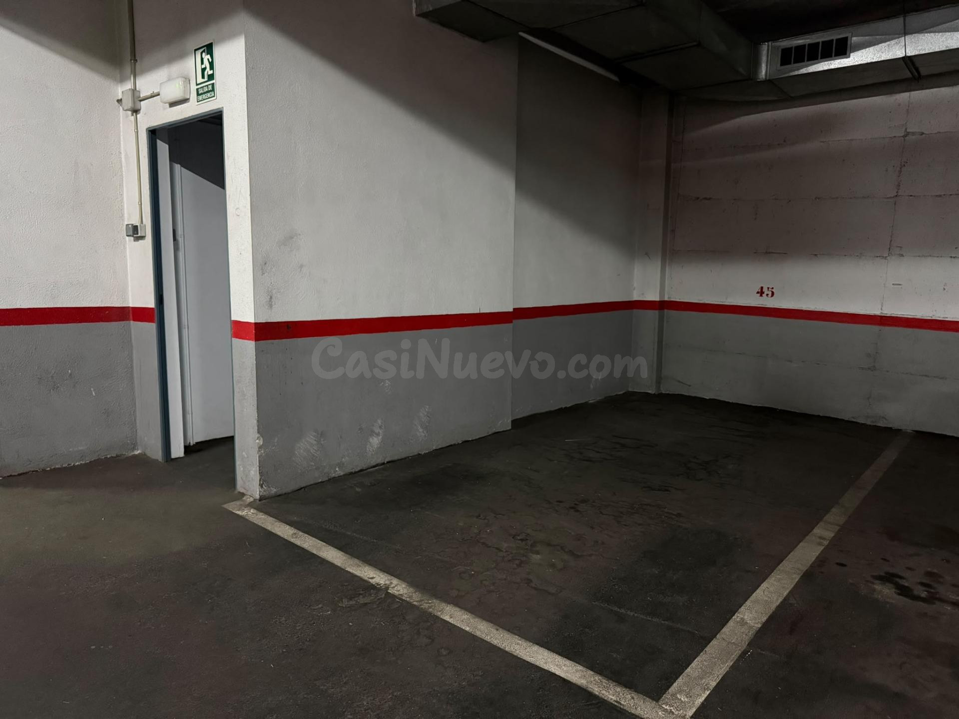 PLAZA DE PARKING AMPLIA EN MOLLET DEL VALLES