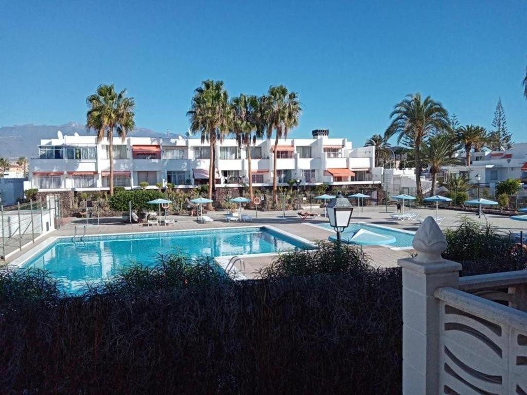 OPORTUNIDAD EN COSTA DEL SILENCIO: estudios nuevos llave en  - foto 3