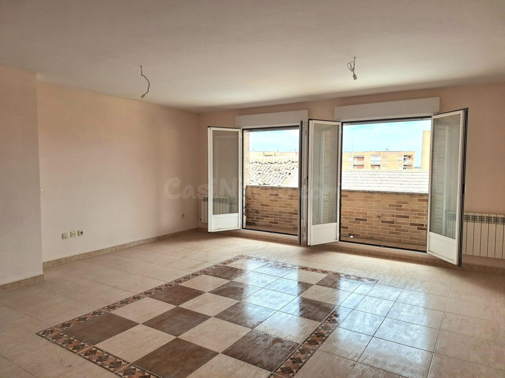 Dúplex de primera ocupación en Peñaranda - foto 2