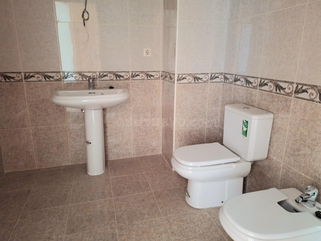 Dúplex de primera ocupación en Peñaranda - foto 3
