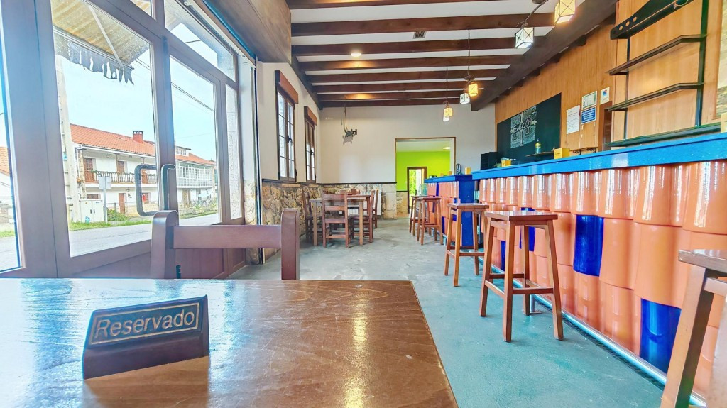 Un restaurante que funciona, una casa que espera: tu proyect - foto 3