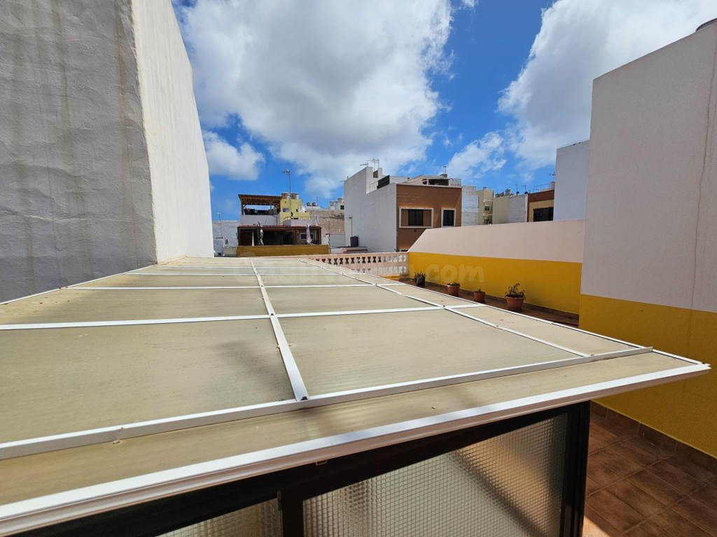Chalet adosado en venta en Calle Misericordia - foto 3
