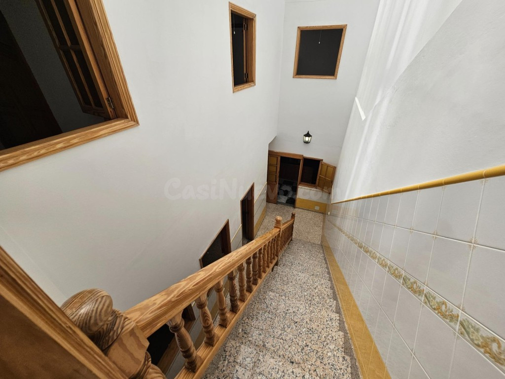 Chalet adosado en venta en Calle Misericordia - foto 4