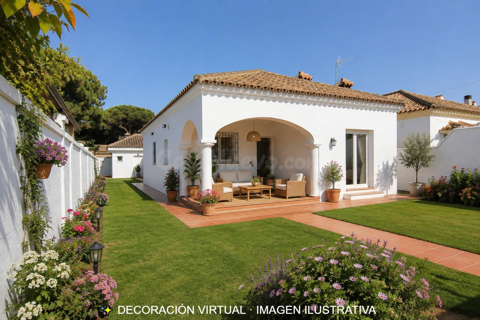 Vivienda totalmente reformada con jardín y múltiples posibilidades en Camino Viejo de Rota
