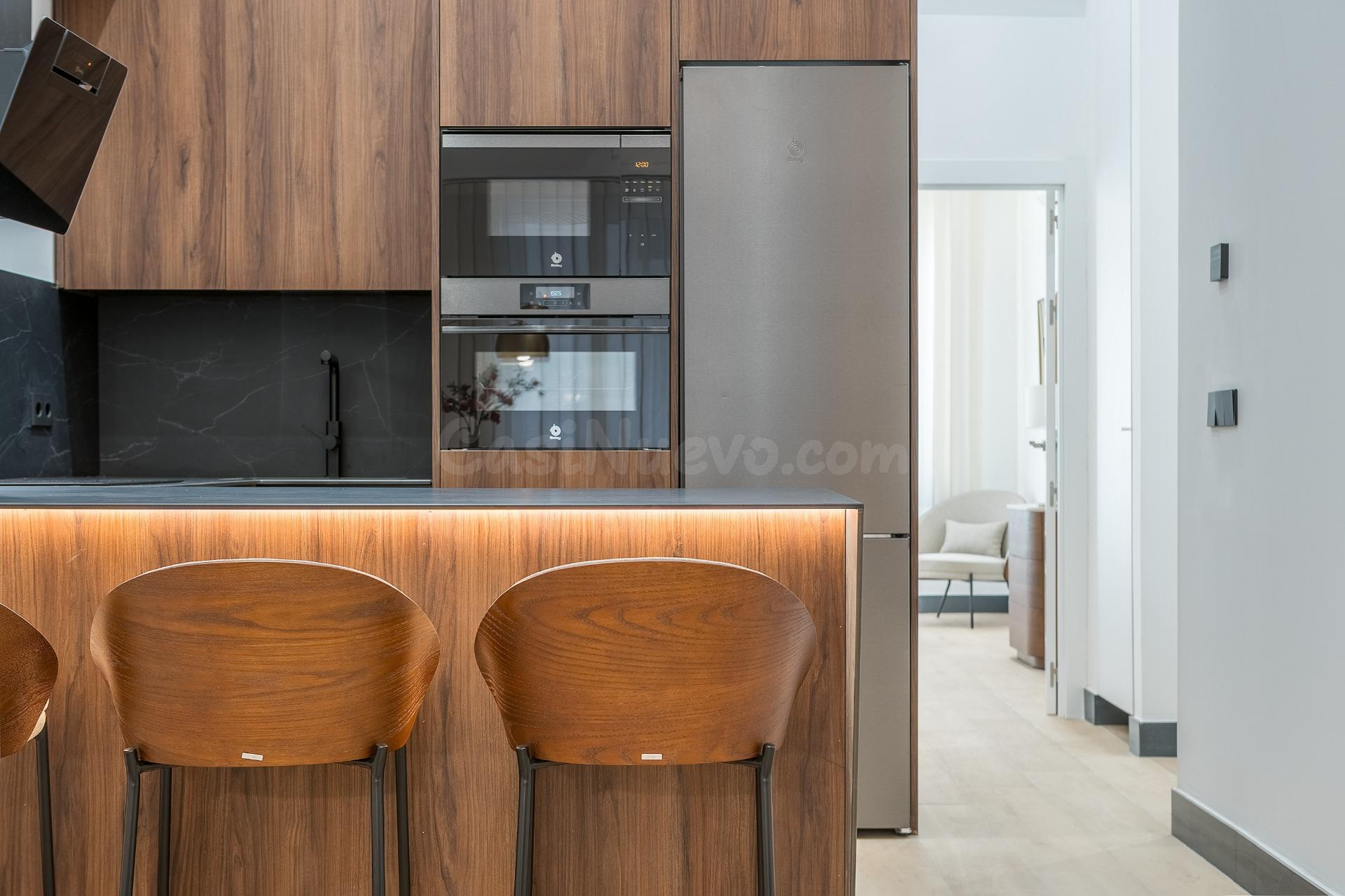 PRECIOSO APARTAMENTO DE UN DORMITORIO DE LUJO EN URBANIZACIO - foto 5
