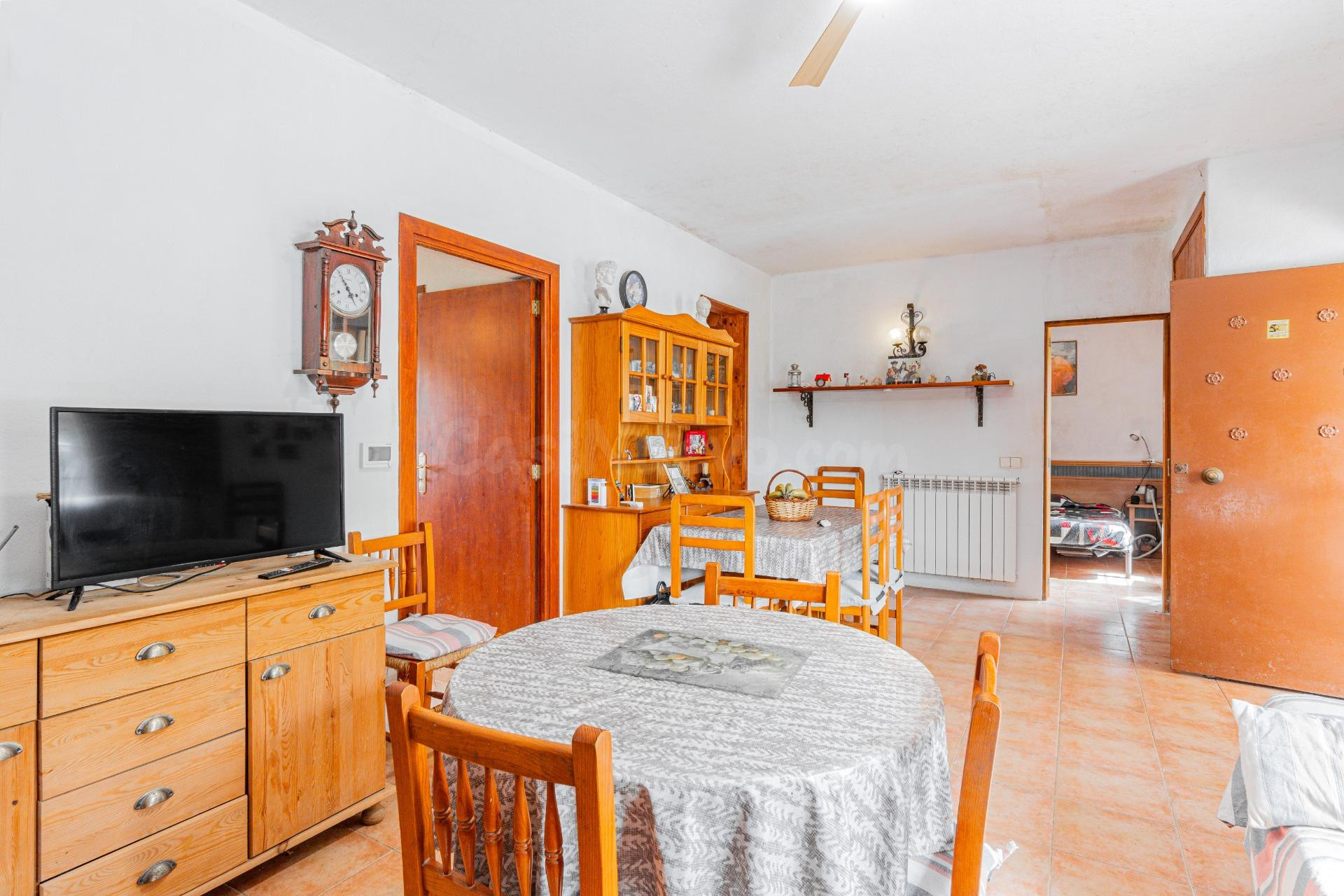 Finca rústica en Porreras con casa de 220 m2 y espectaculare - foto 5