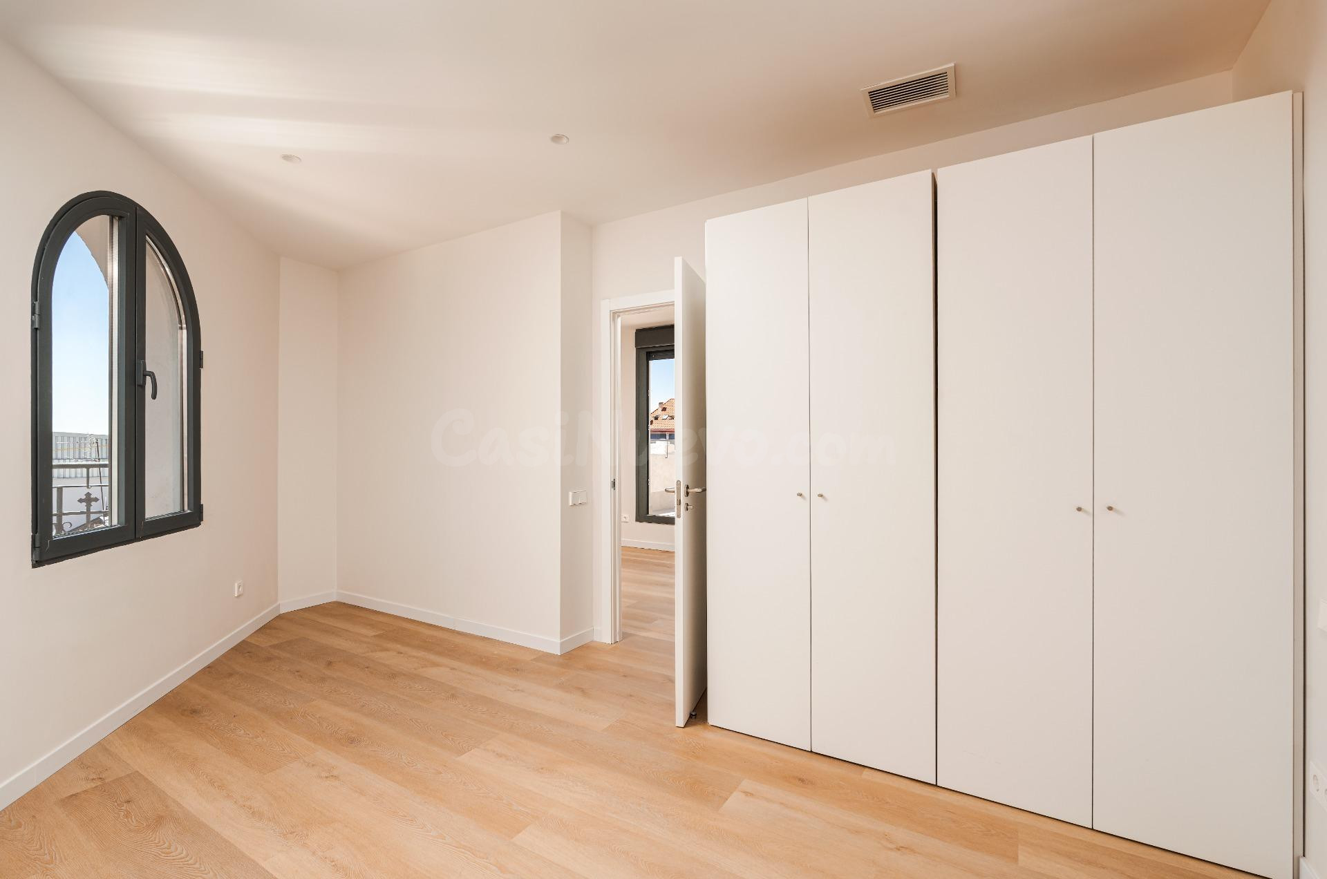 ATICO CON TERRAZA NUEVO A ESTRENAR | 49 m2 | CALLE SALVIA 1 - foto 3