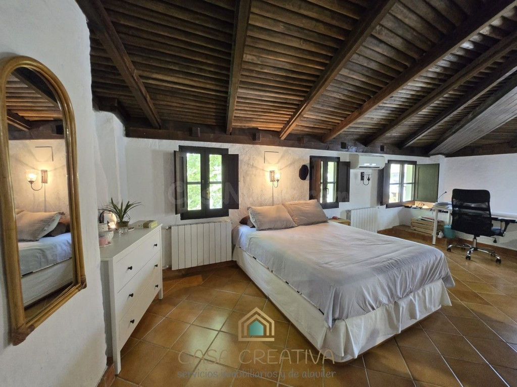 ESTUDIO EN ALQUILER EN XÀTIVA – BUHARDILLA CON TERRAZA Y VIS - foto 3