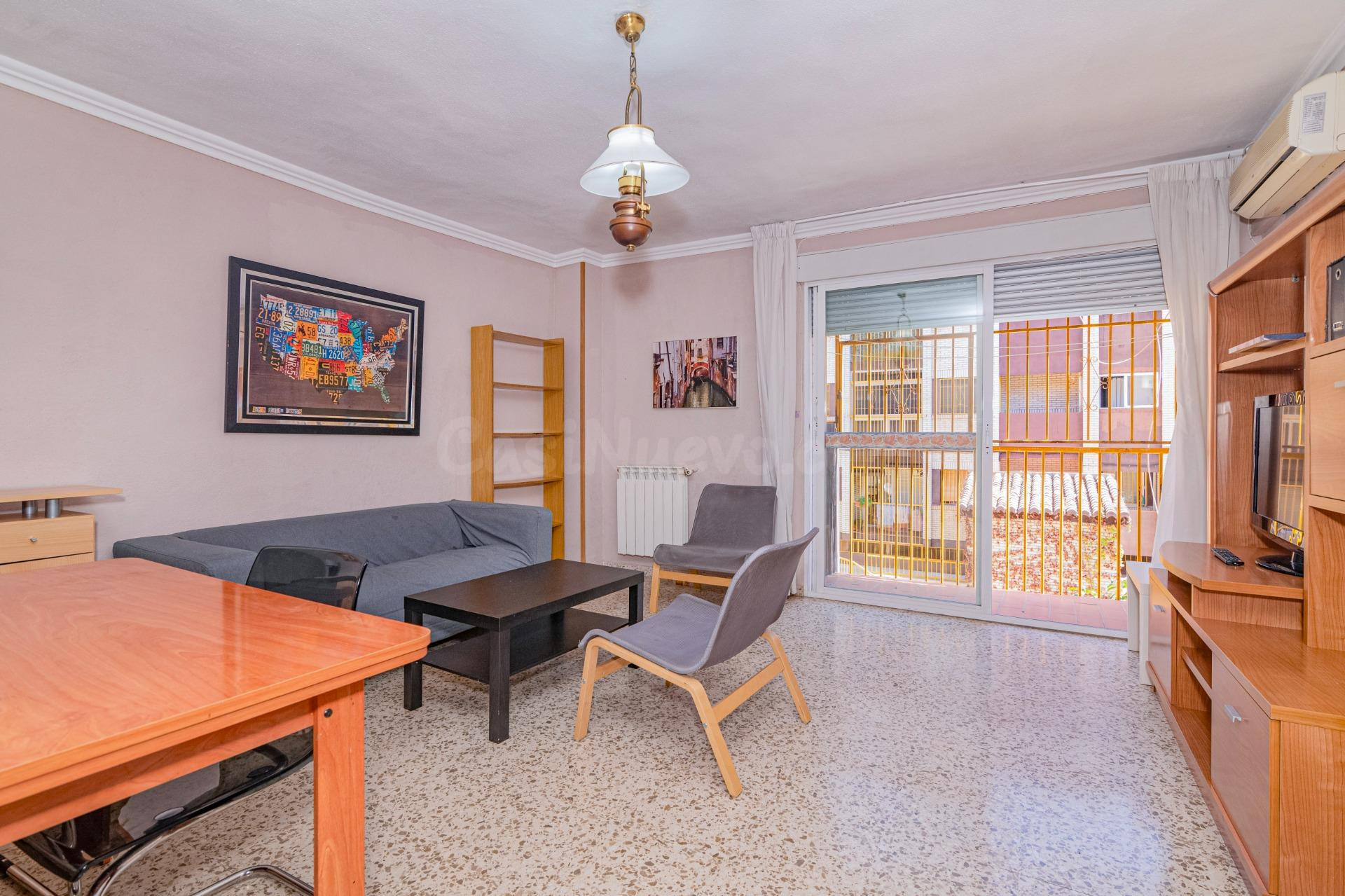 Piso de 3 habitaciones con mucho potencial en Parque Nueva Granada