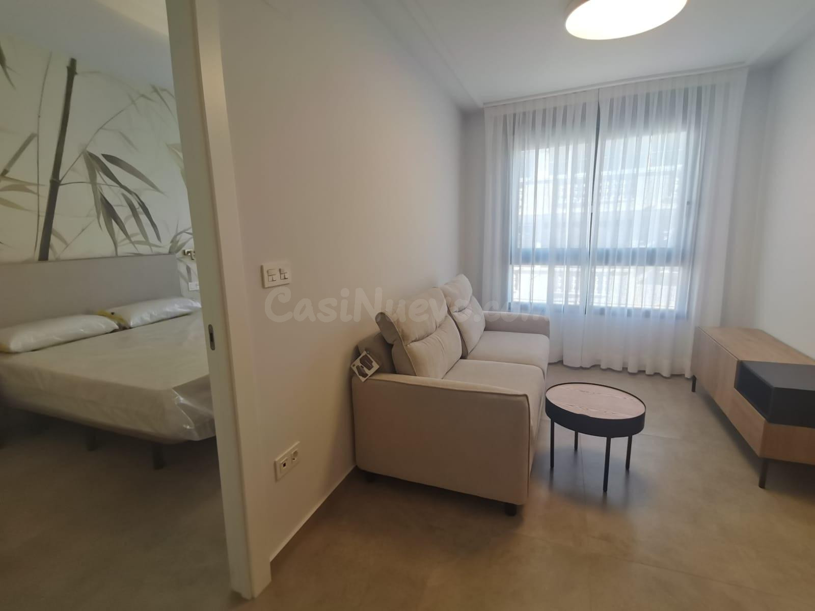 Moderno Apartamento Nuevo en el Corazón de Torrevieja - foto 3