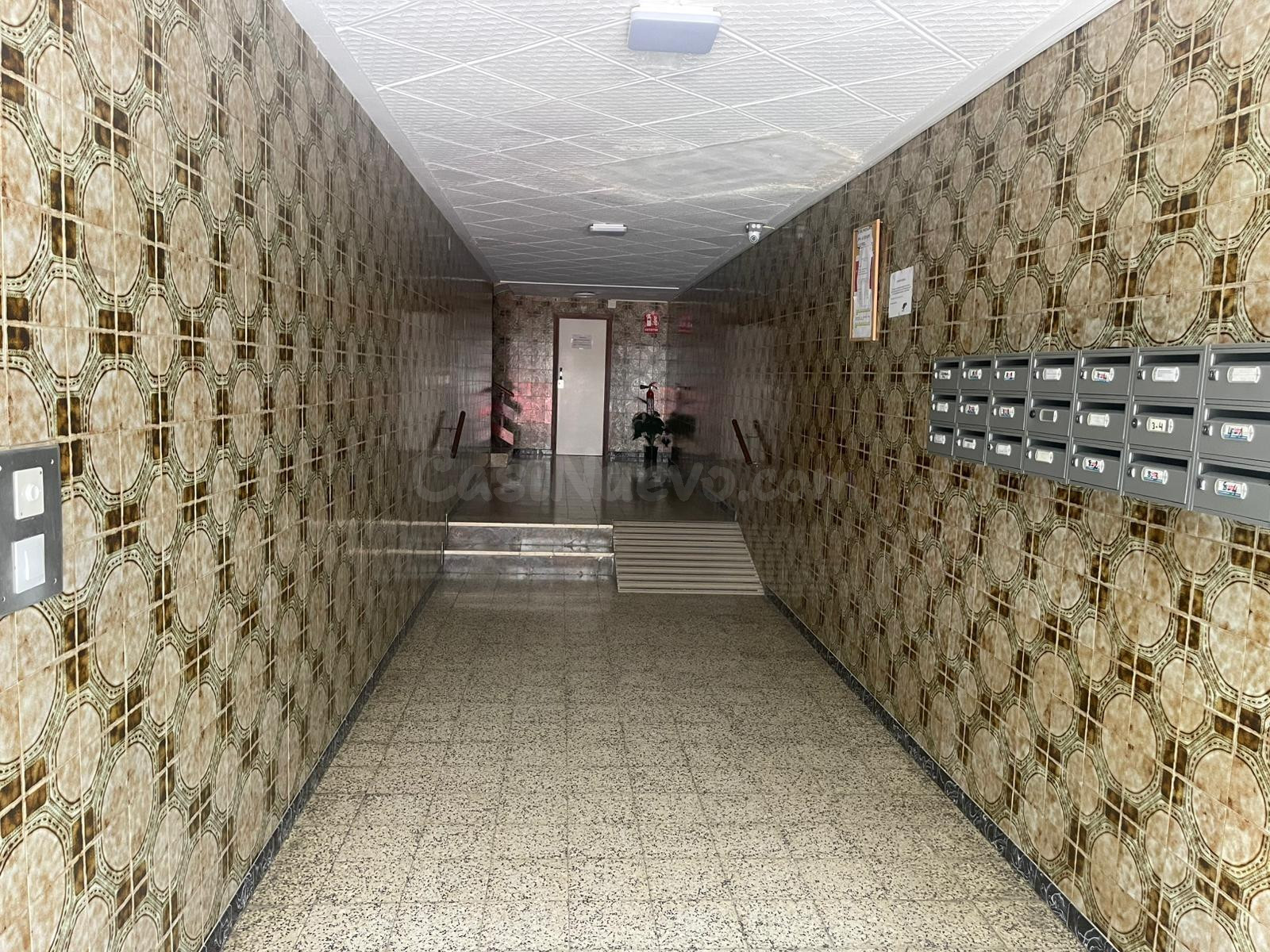 Piso de 3 habitaciones en la zona Carrefour de Reus - foto 4