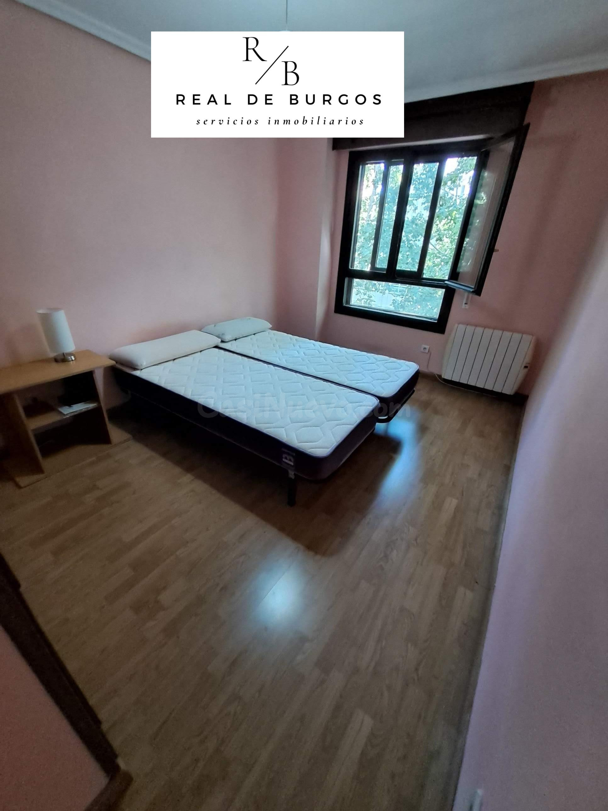 Alquiler piso semiamueblado zona Centro