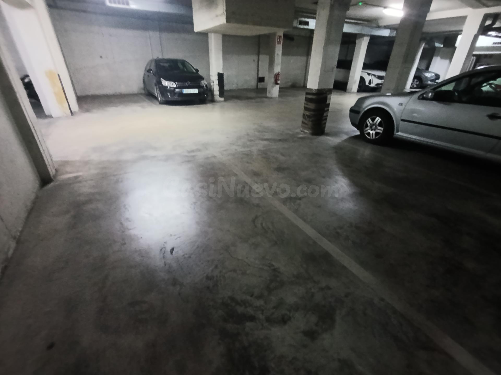Dos Plazas de Garaje y trastero en Elche - foto 3
