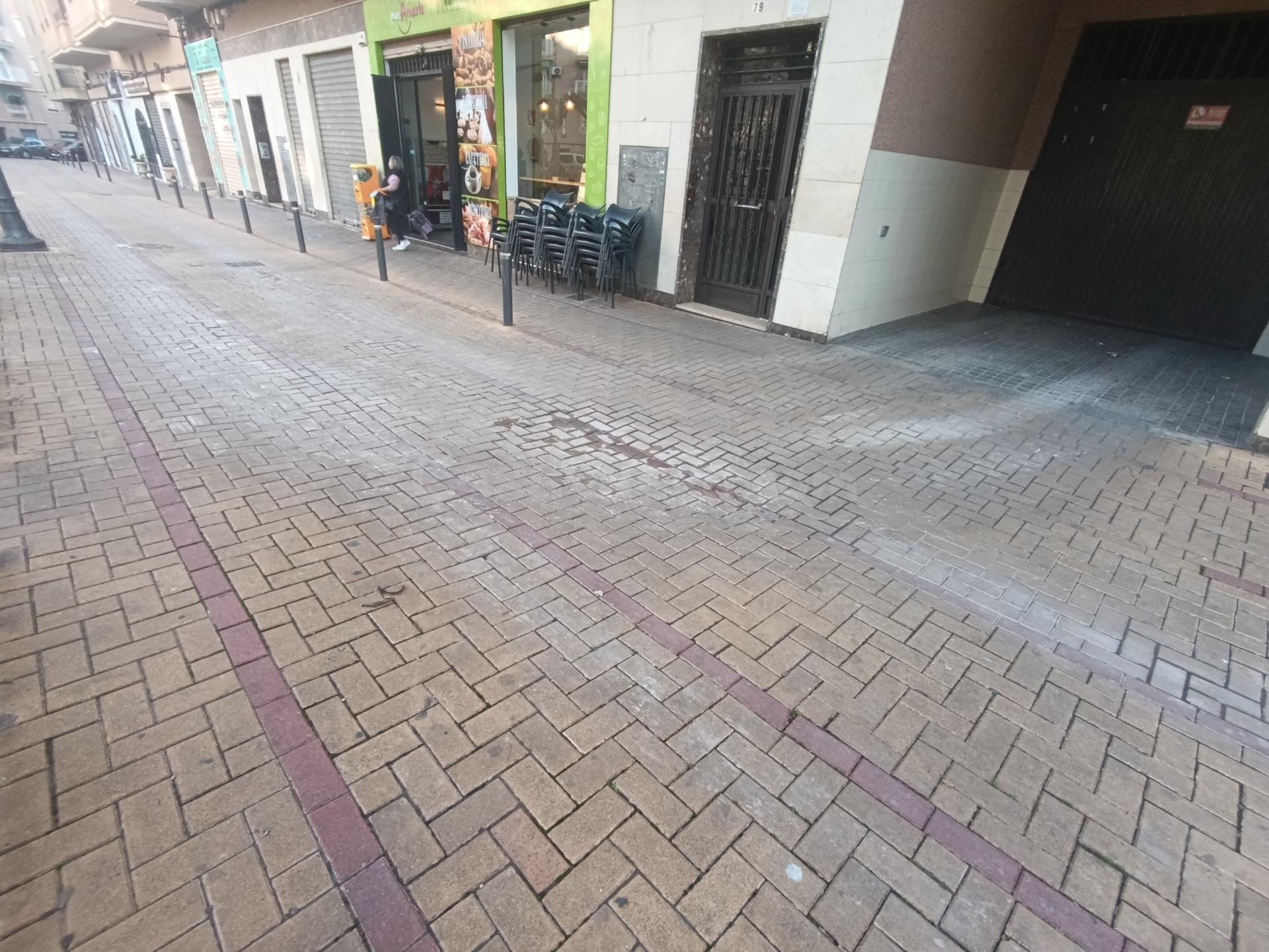 Dos Plazas de Garaje y trastero en Elche - foto 5